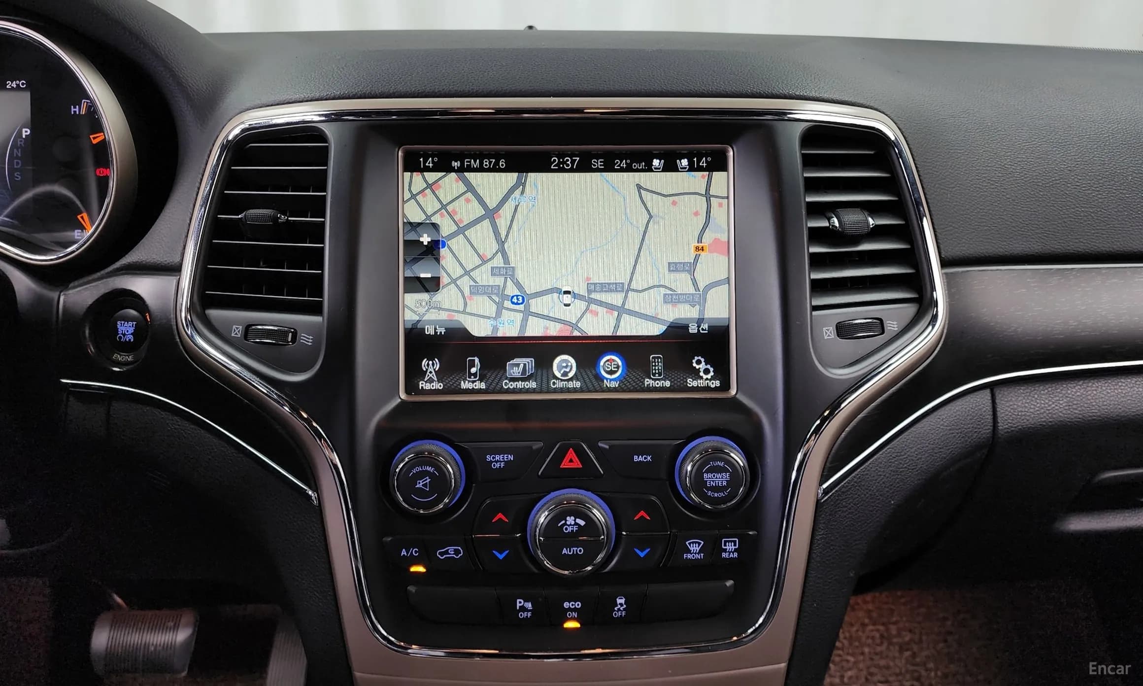 Grand Cherokee