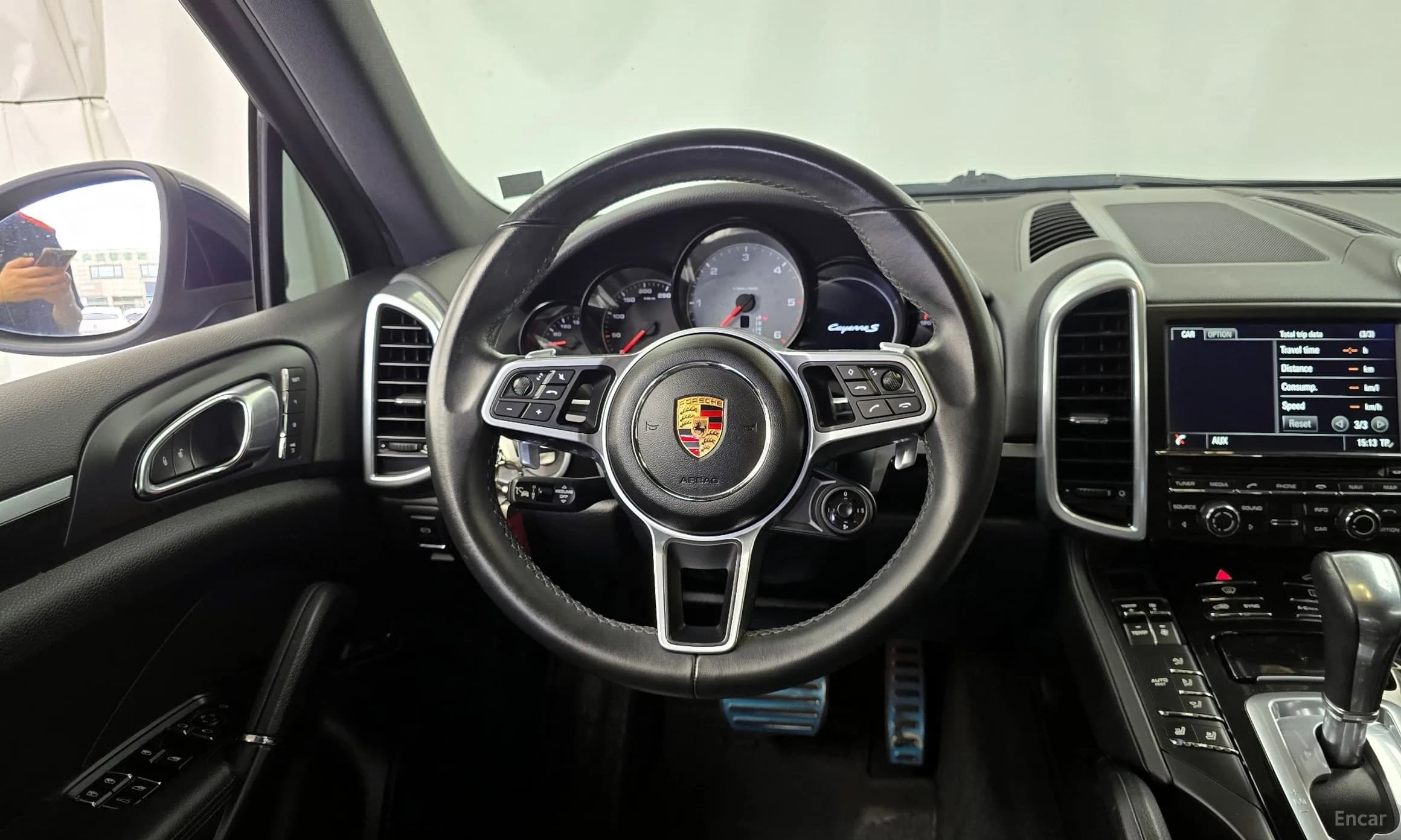 New Cayenne
