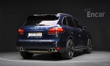 New Cayenne