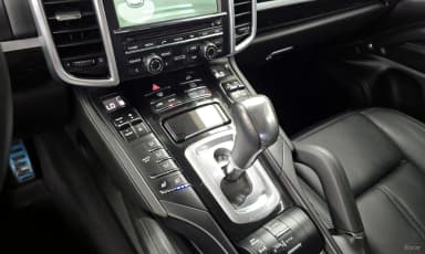 New Cayenne