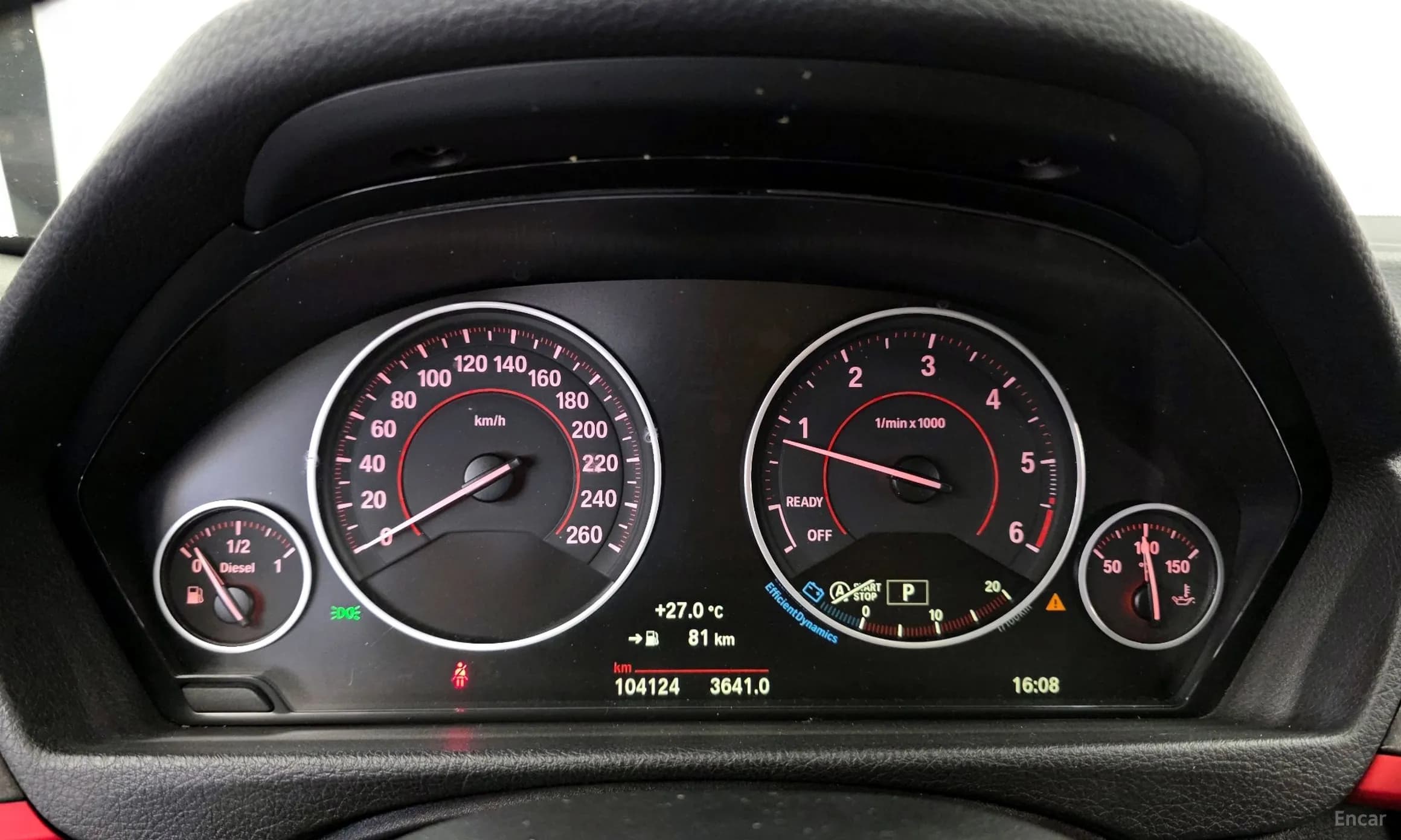 Series 4 (F32)