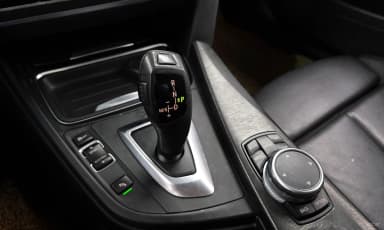 Series 4 (F32)