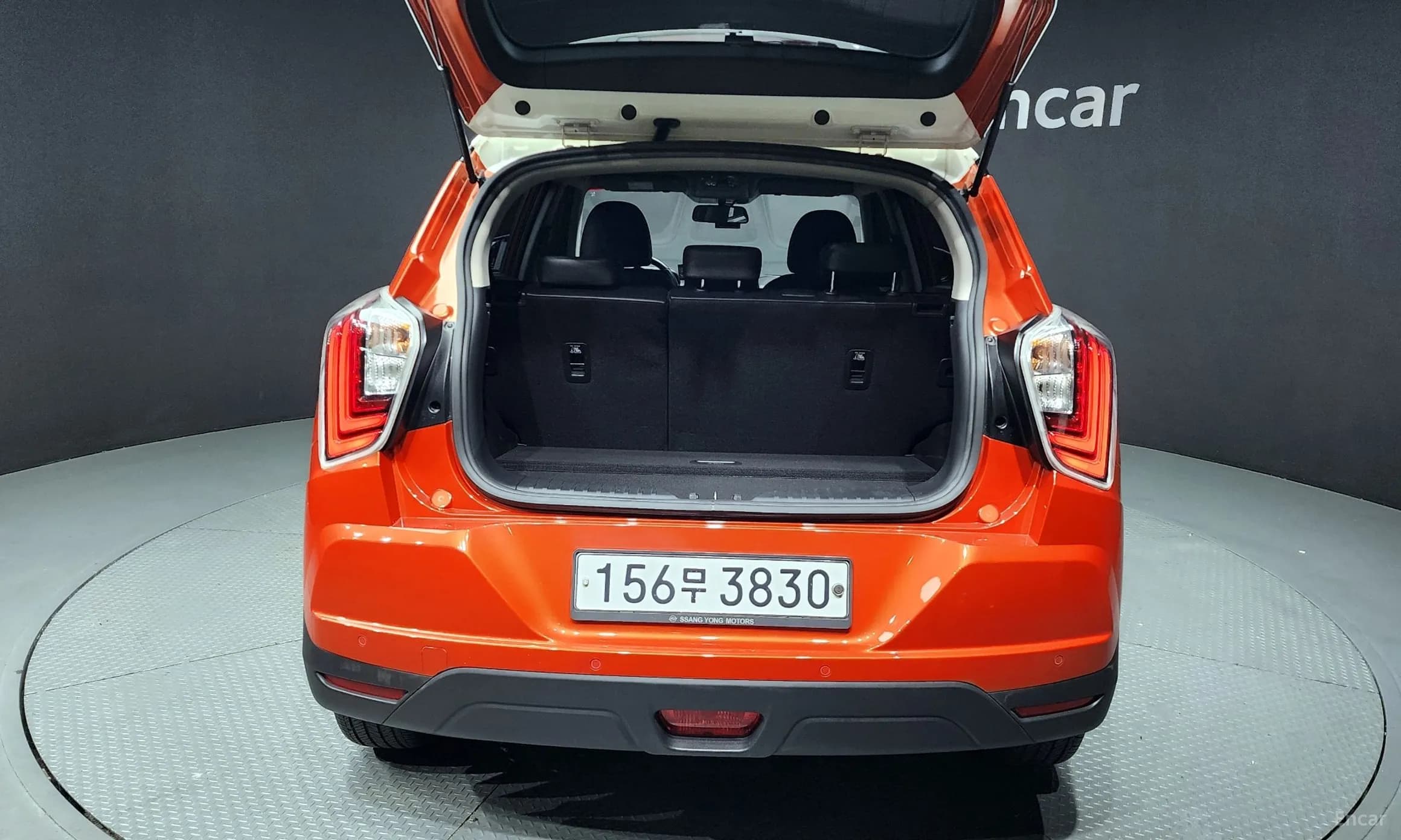 Berry New Tivoli