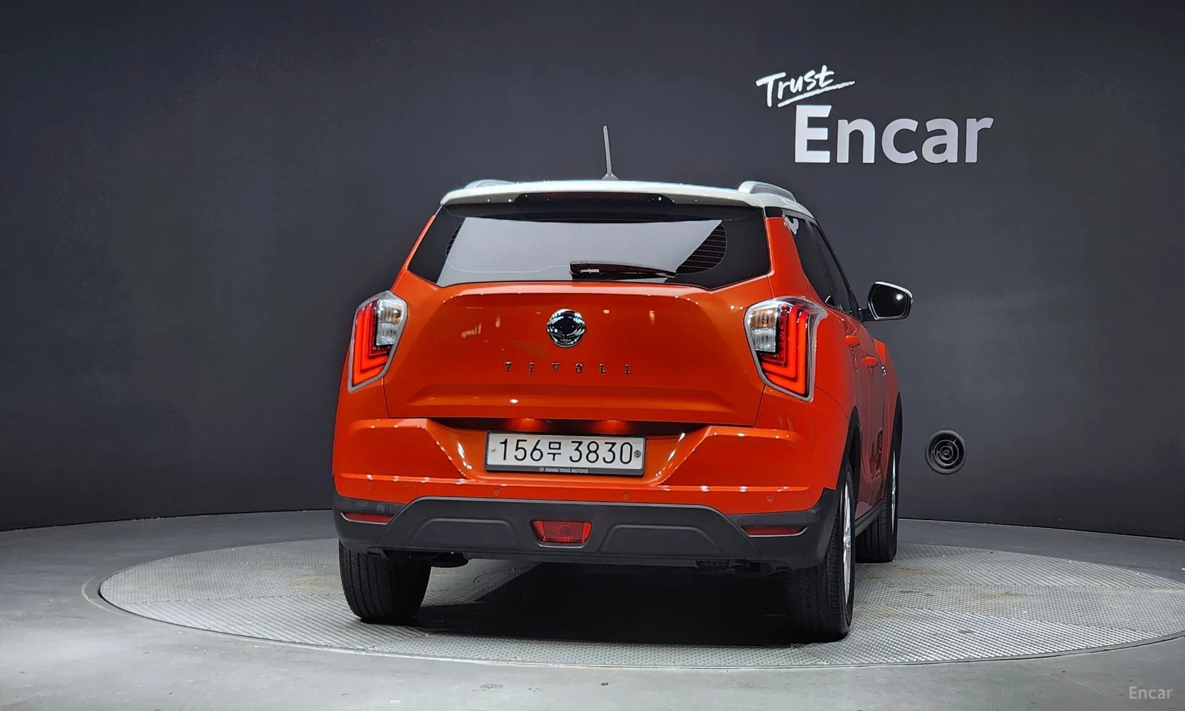 Berry New Tivoli