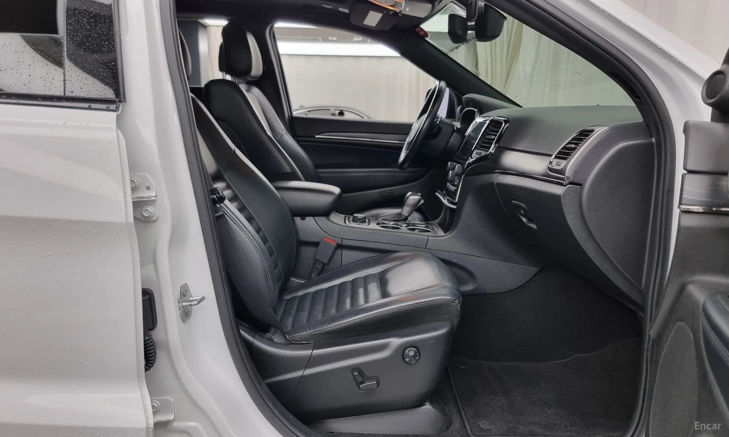 Grand Cherokee