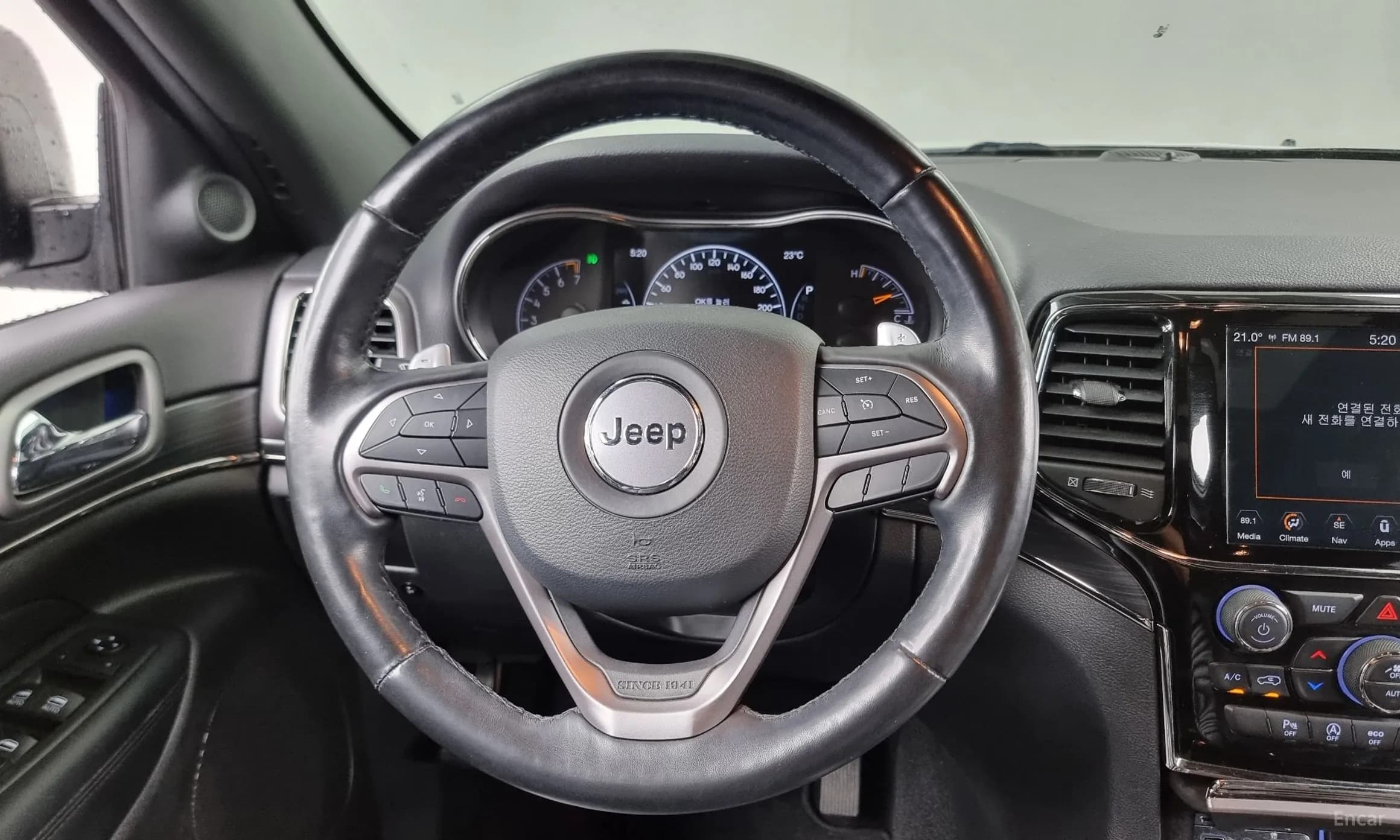 Grand Cherokee
