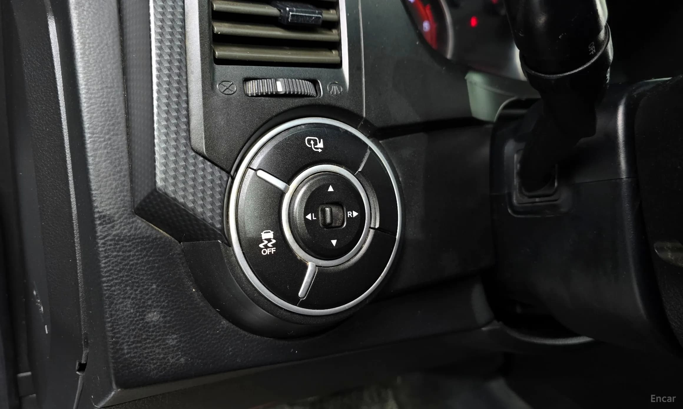 Korando Sports
