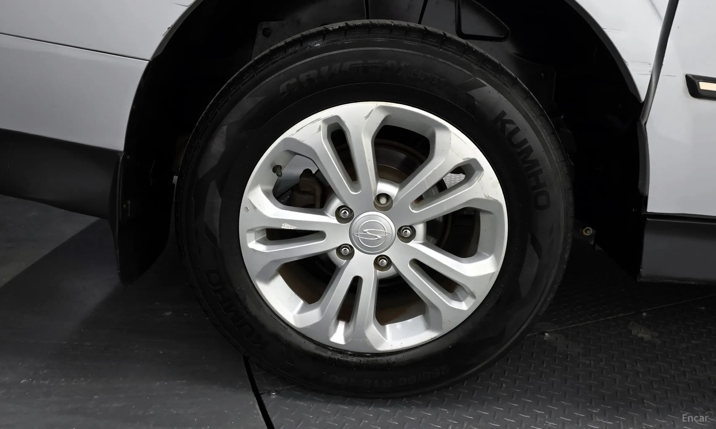 Korando Sports