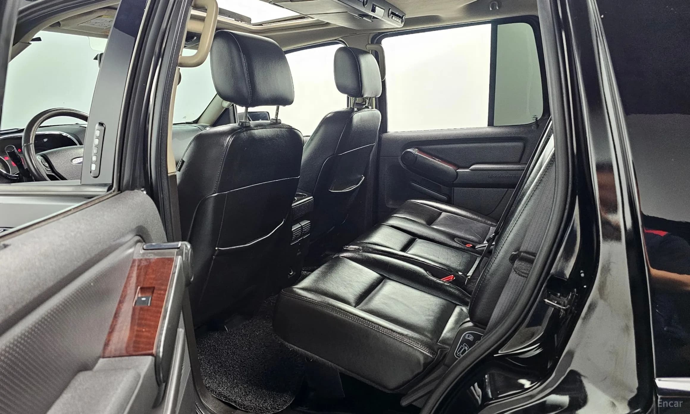 Explorer