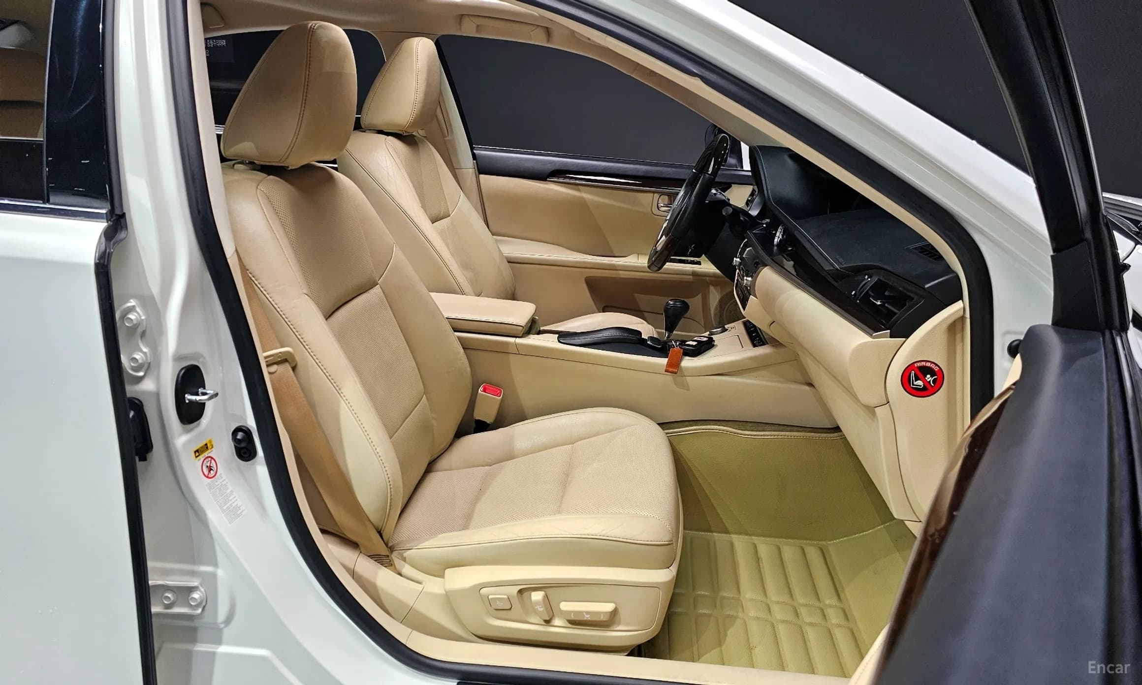 New ES350
