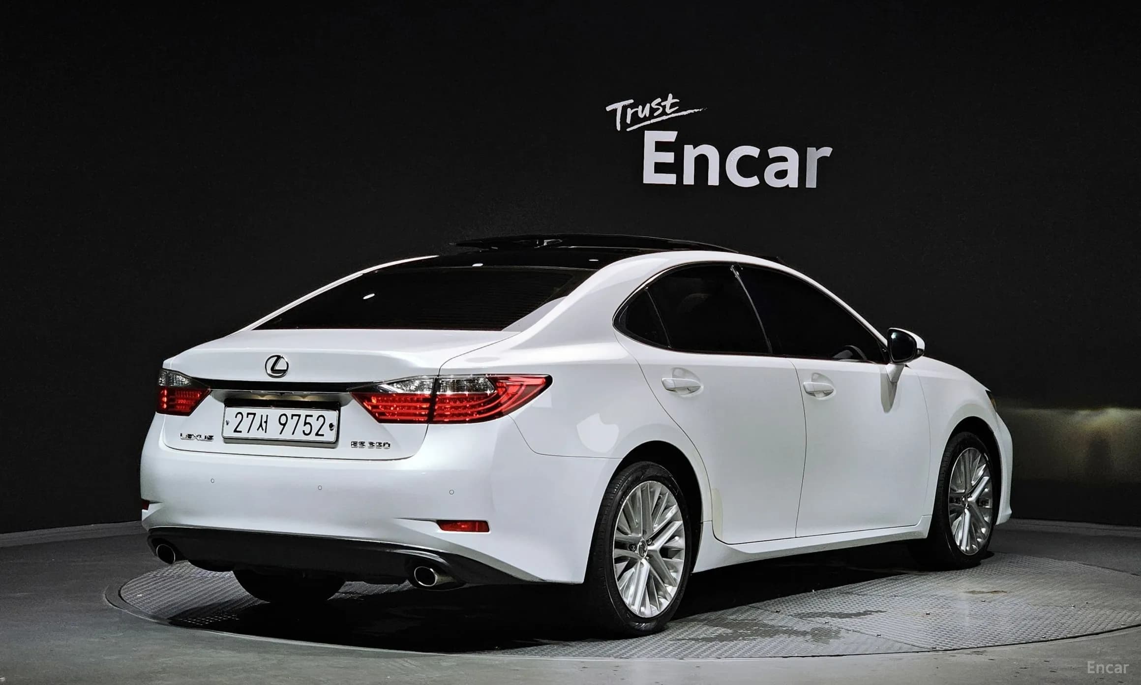New ES350