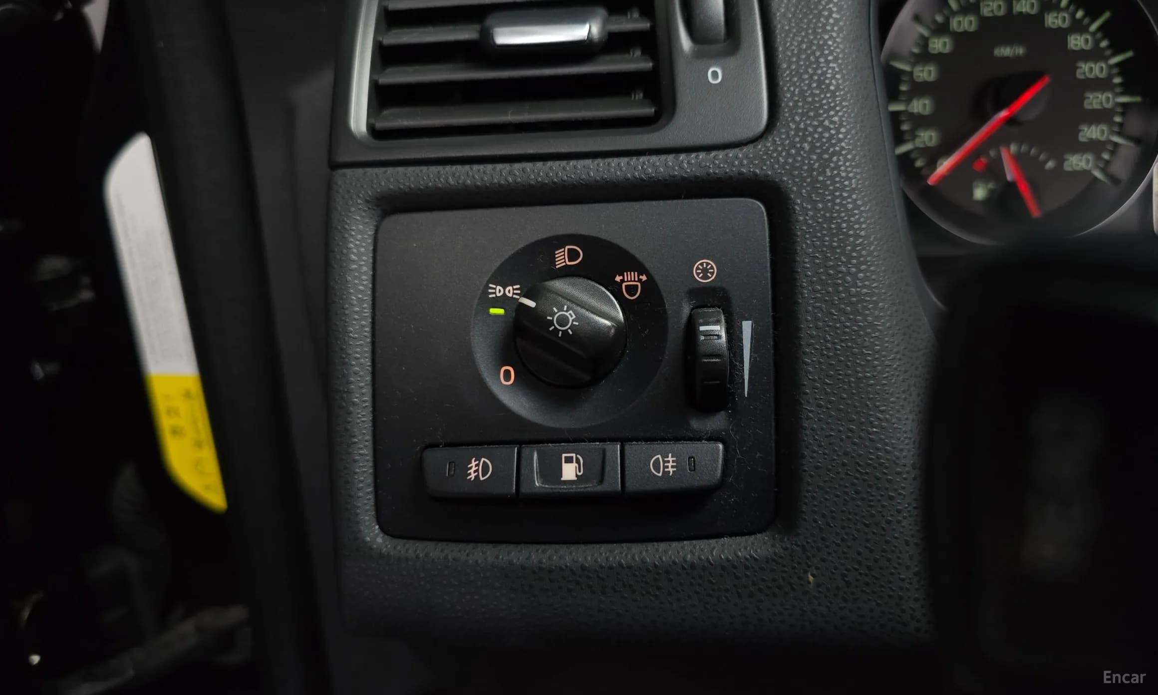 C30.