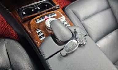 S-Class W221