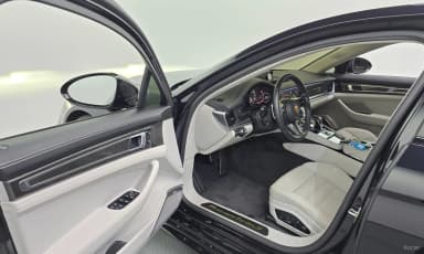 Panamera (971)