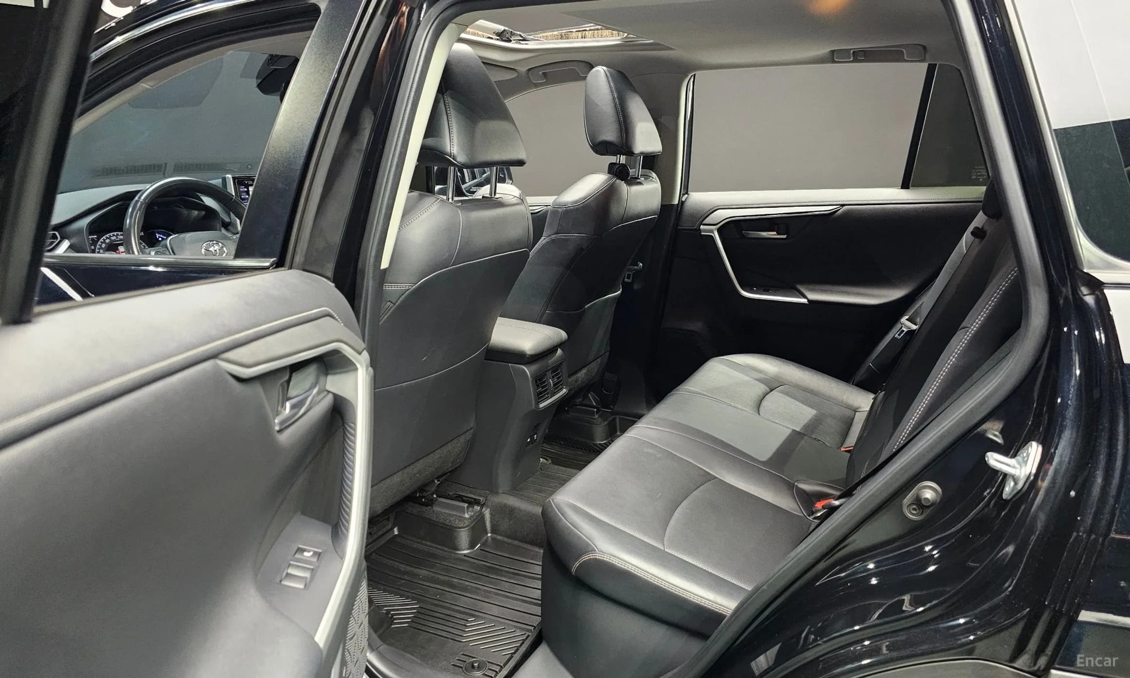 RAV4 5th Generation