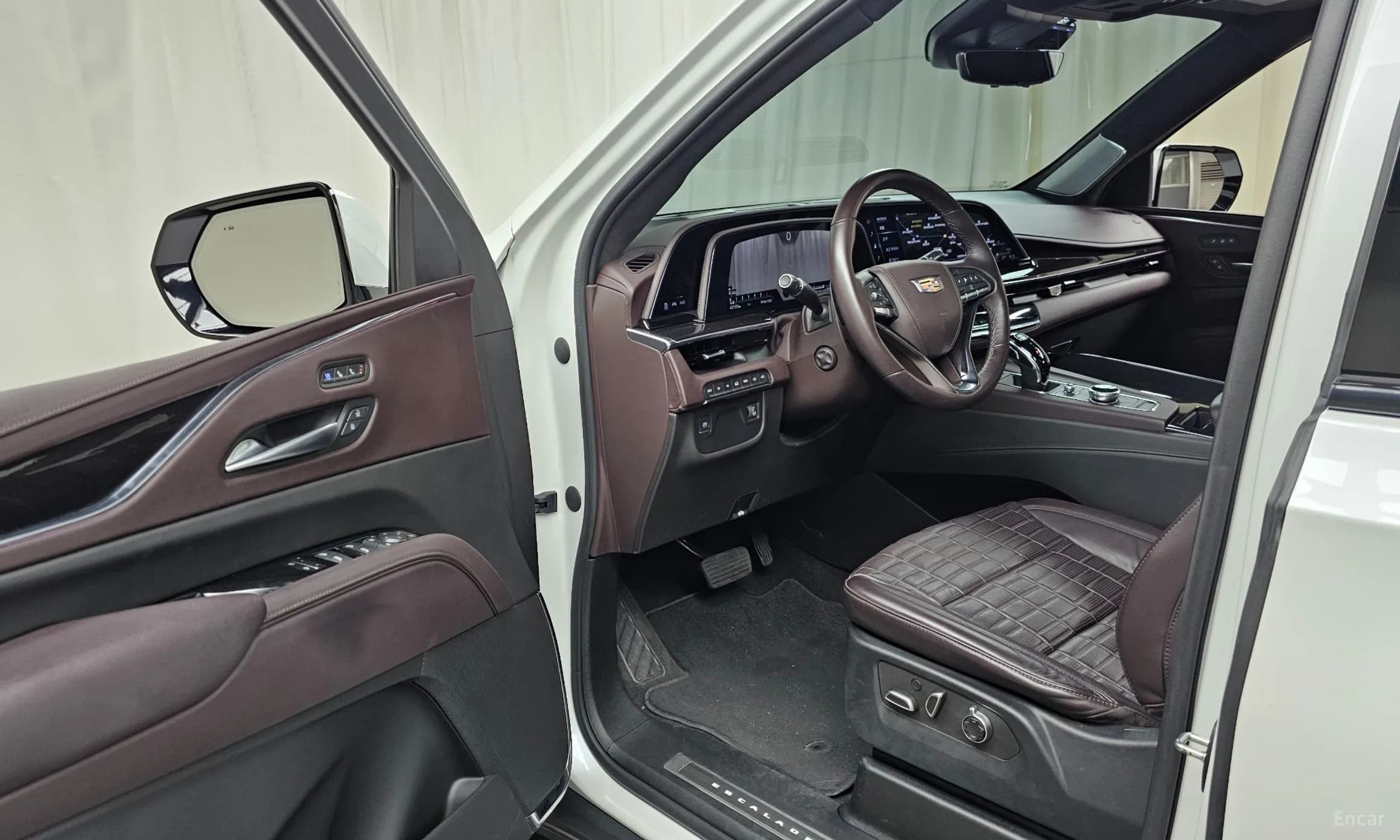 Escalade 5th Generation