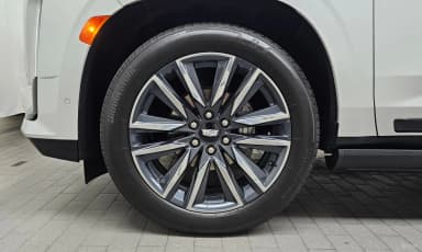 Escalade 5th Generation