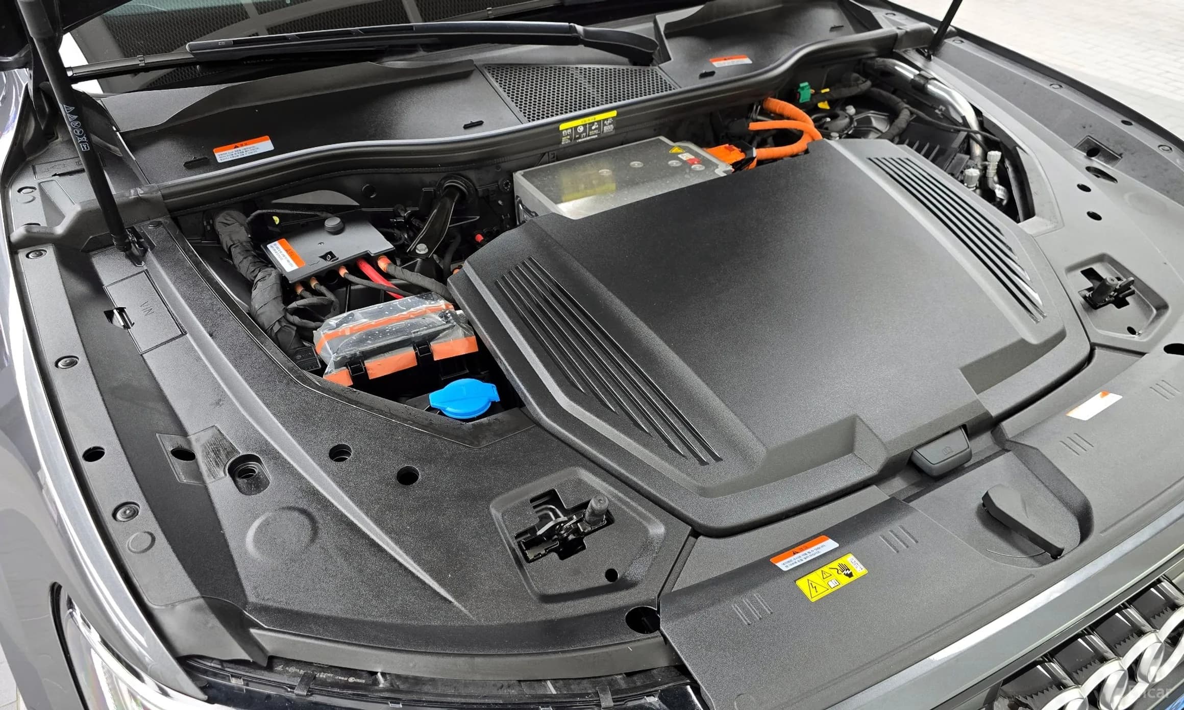 e-tron