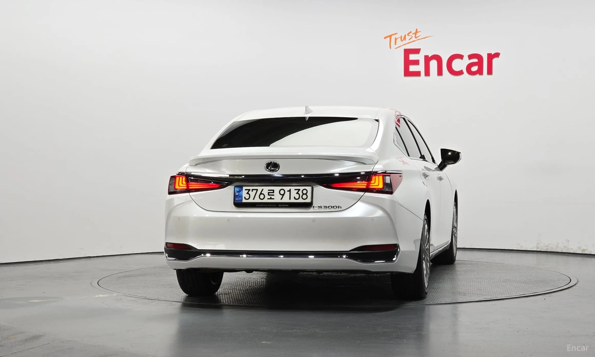 ES300h 7th Generation