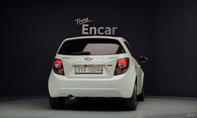 Aveo Hatchback