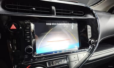 Prius C