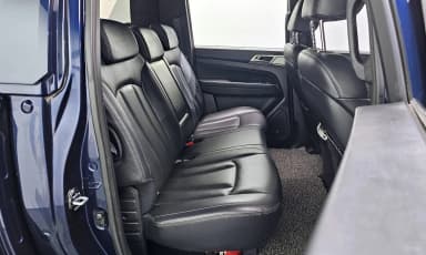 Rexton Sports Khan