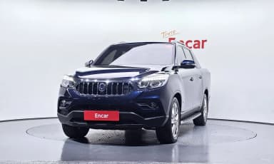 Rexton Sports Khan