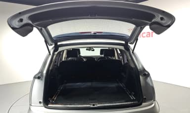 Q7