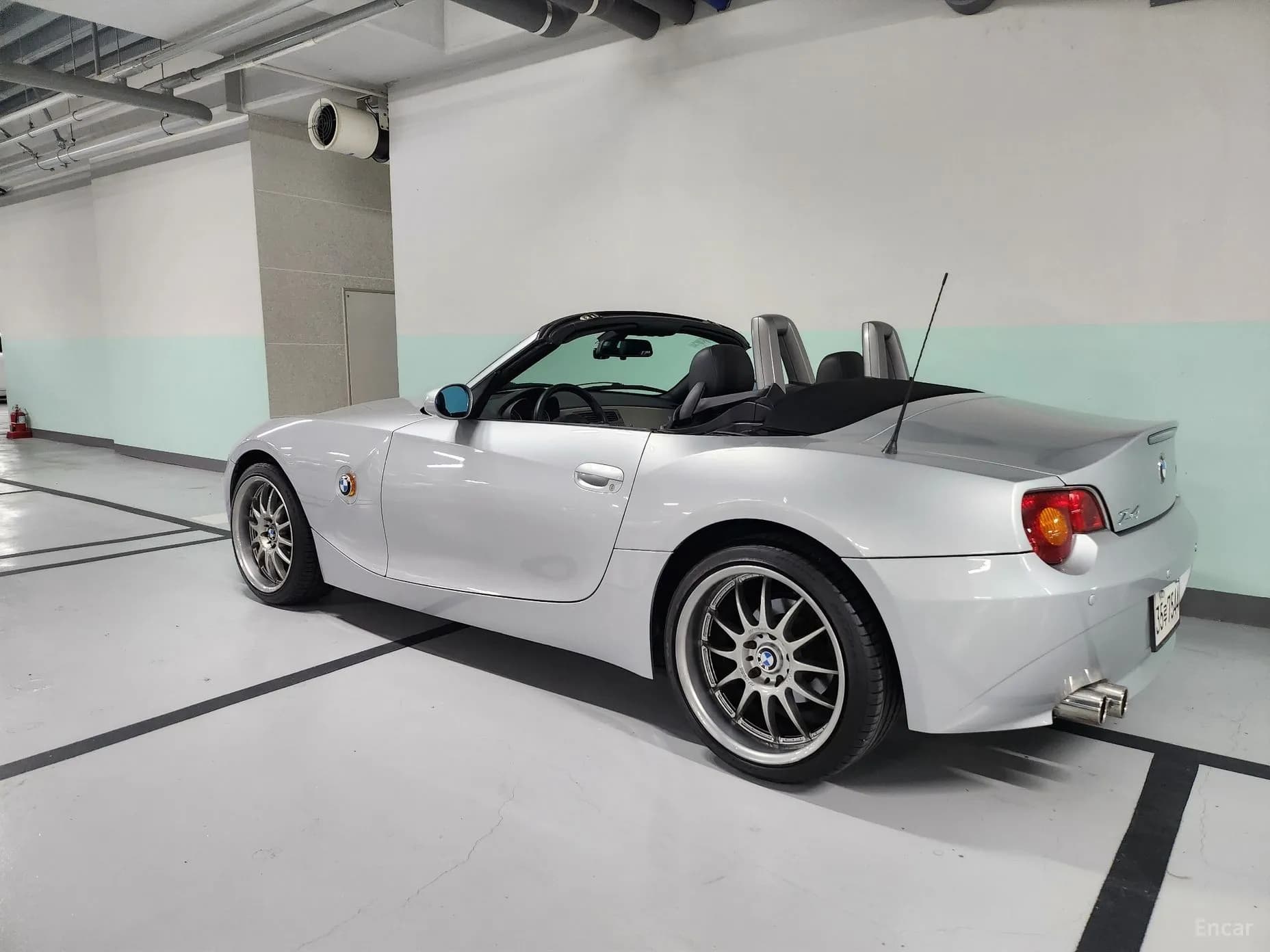 Z4 (E85)