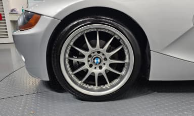 Z4 (E85)