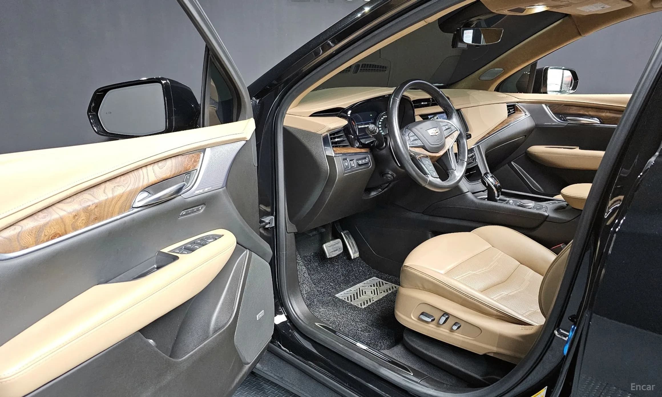 XT5