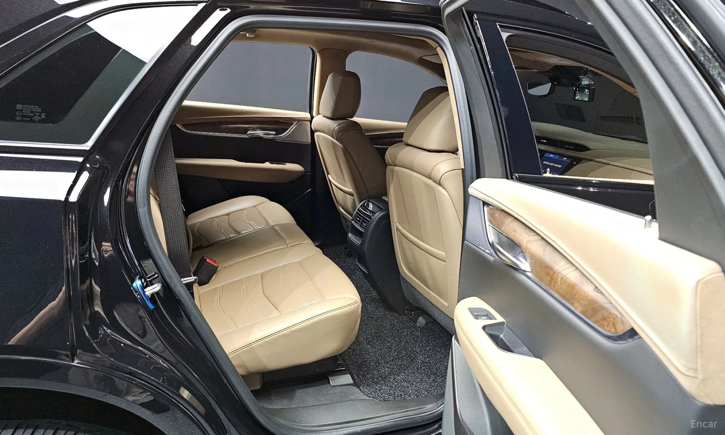 XT5