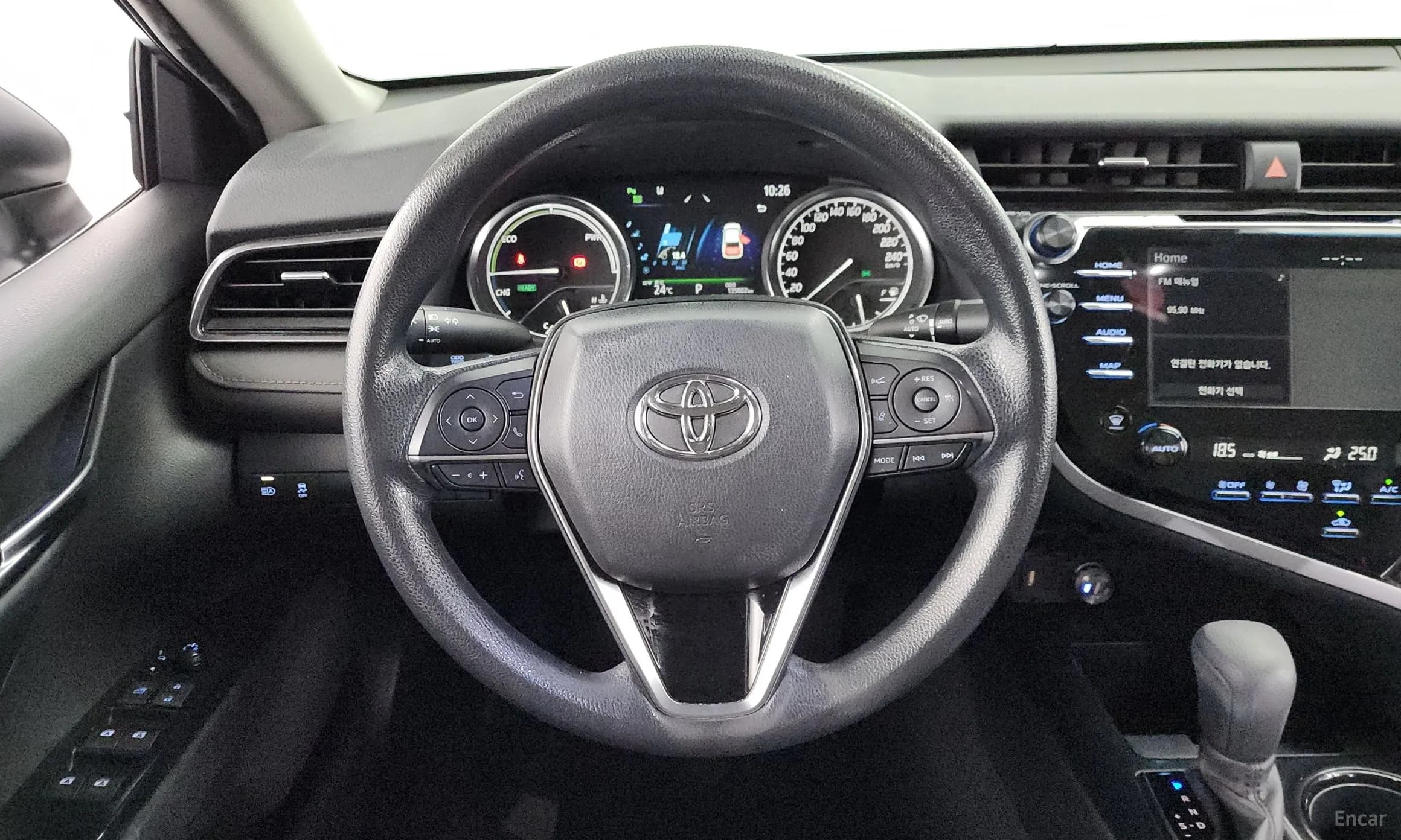 Camry (XV70)