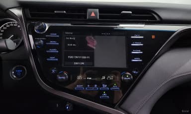 Camry (XV70)