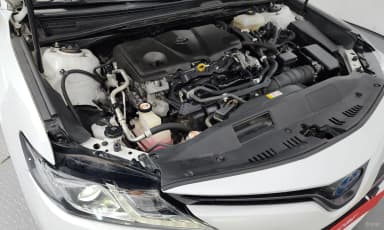 Camry (XV70)
