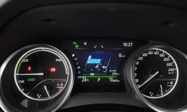 Camry (XV70)
