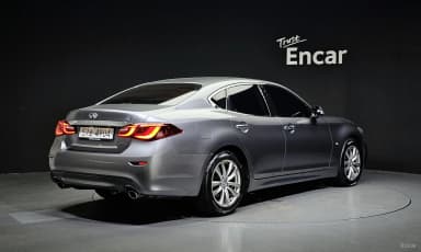 Q70
