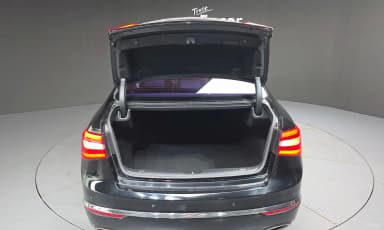 K7