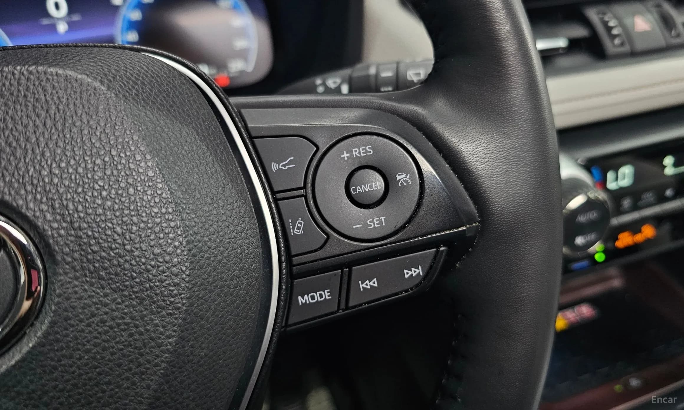 RAV4 5th Generation