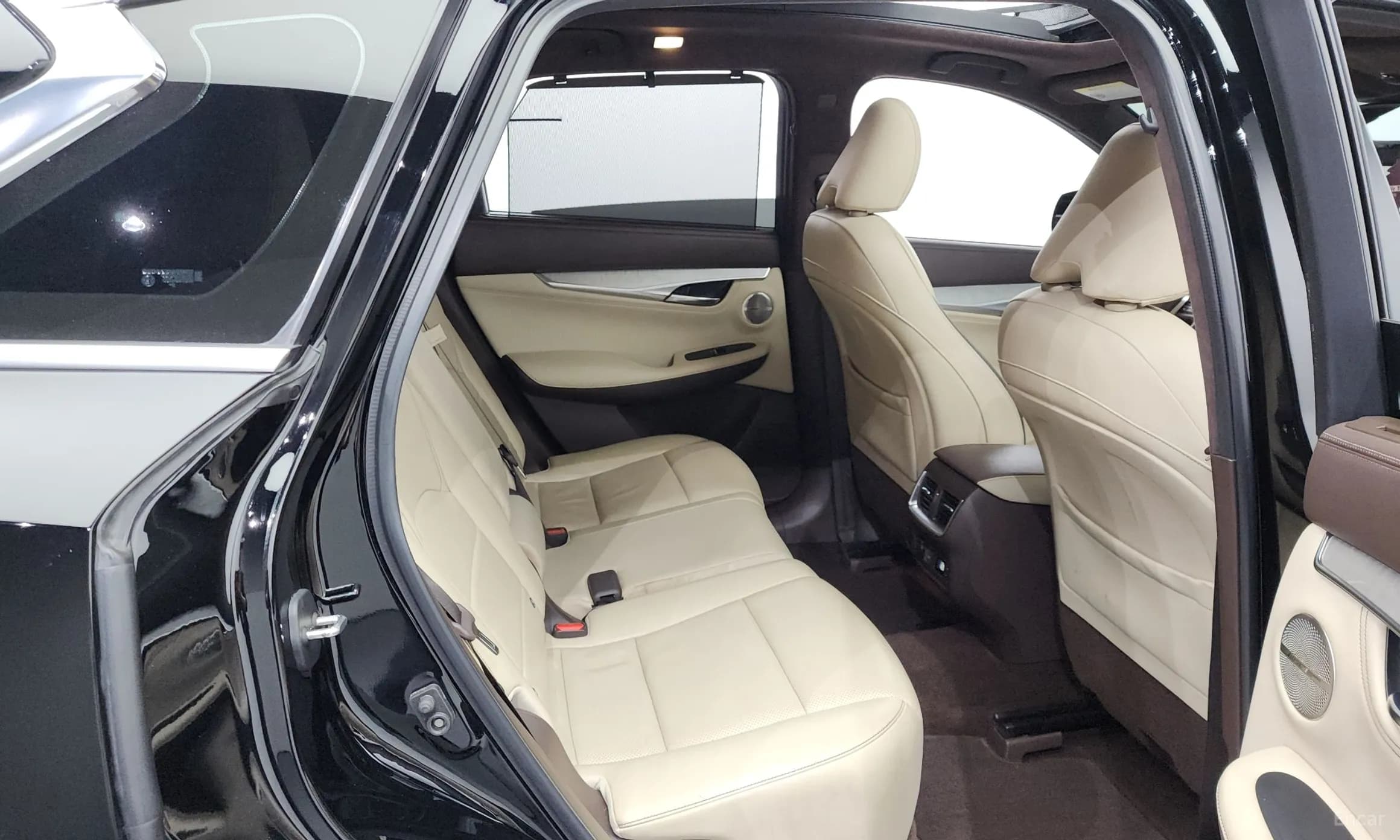 QX50 (P71A)