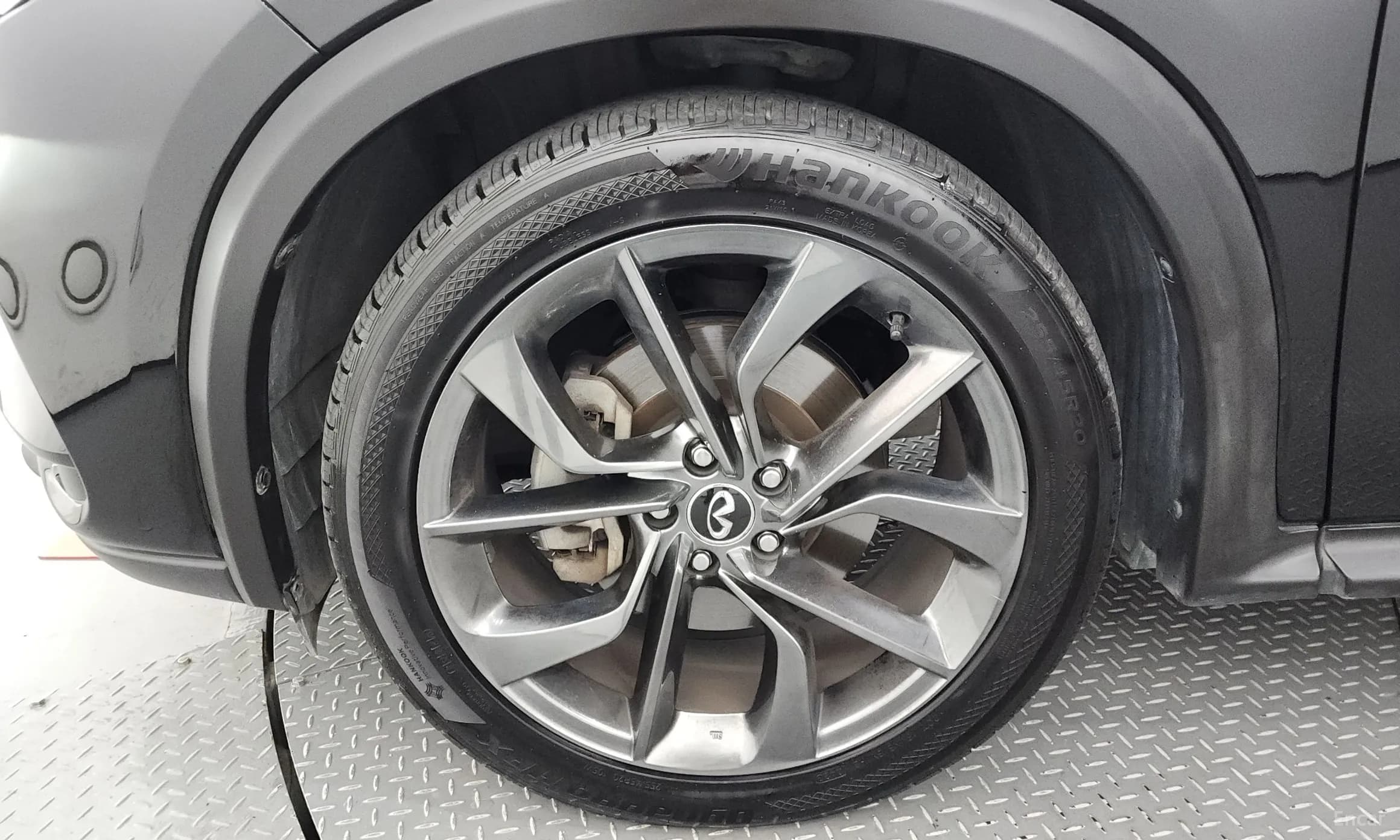QX50 (P71A)