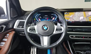 X7 (G07)