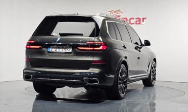 X7 (G07)