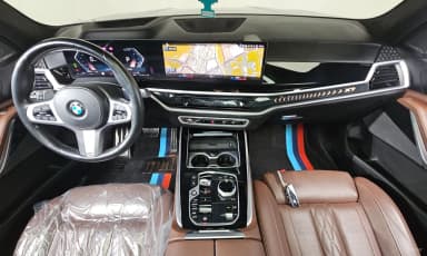 X7 (G07)