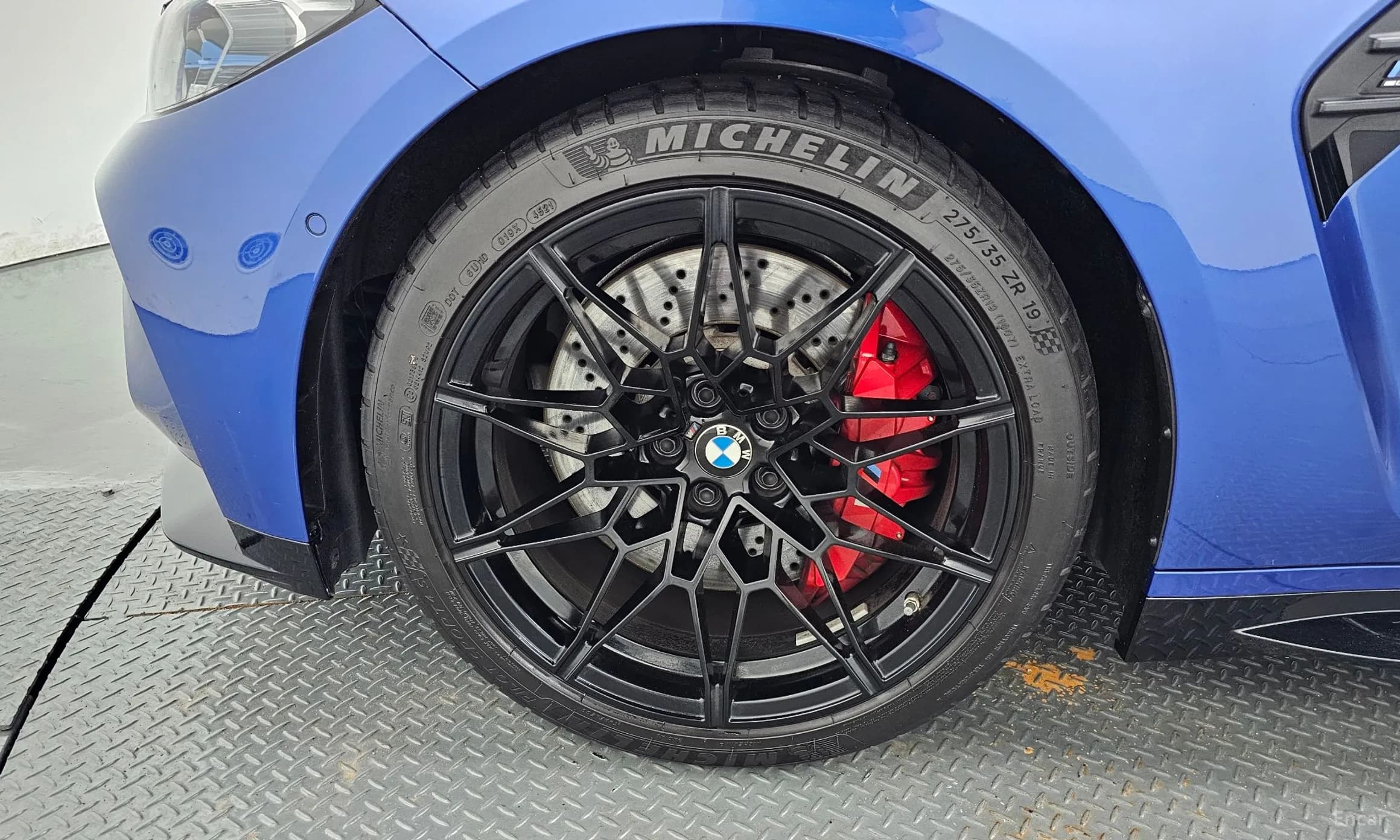 M4 (G82)