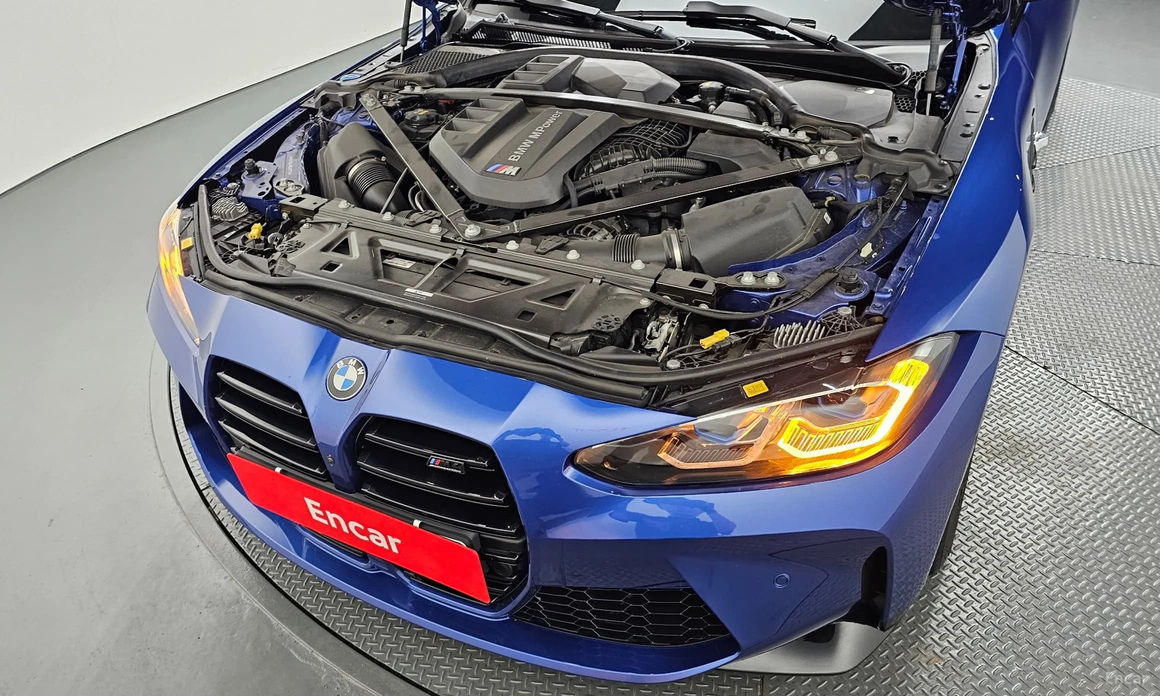 M4 (G82)