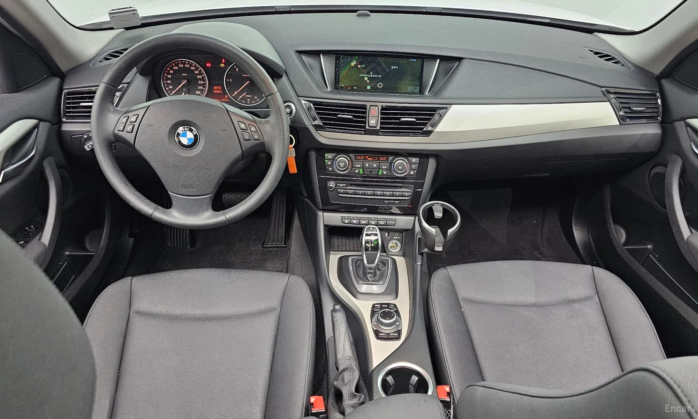 X1 (E84)