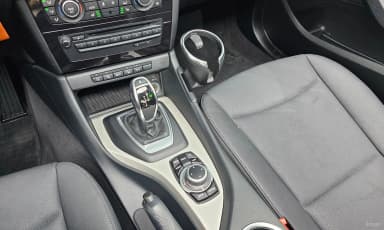 X1 (E84)