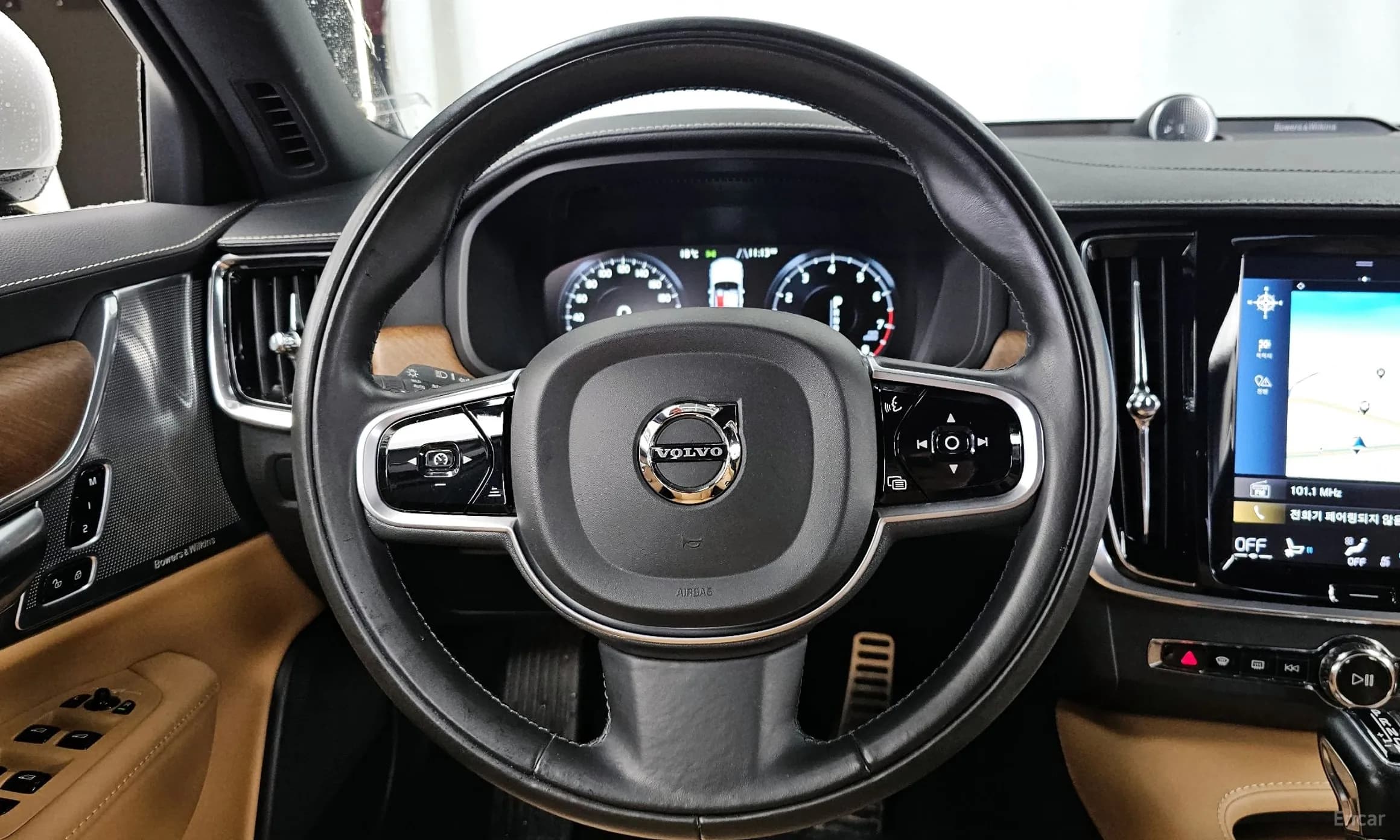 S90