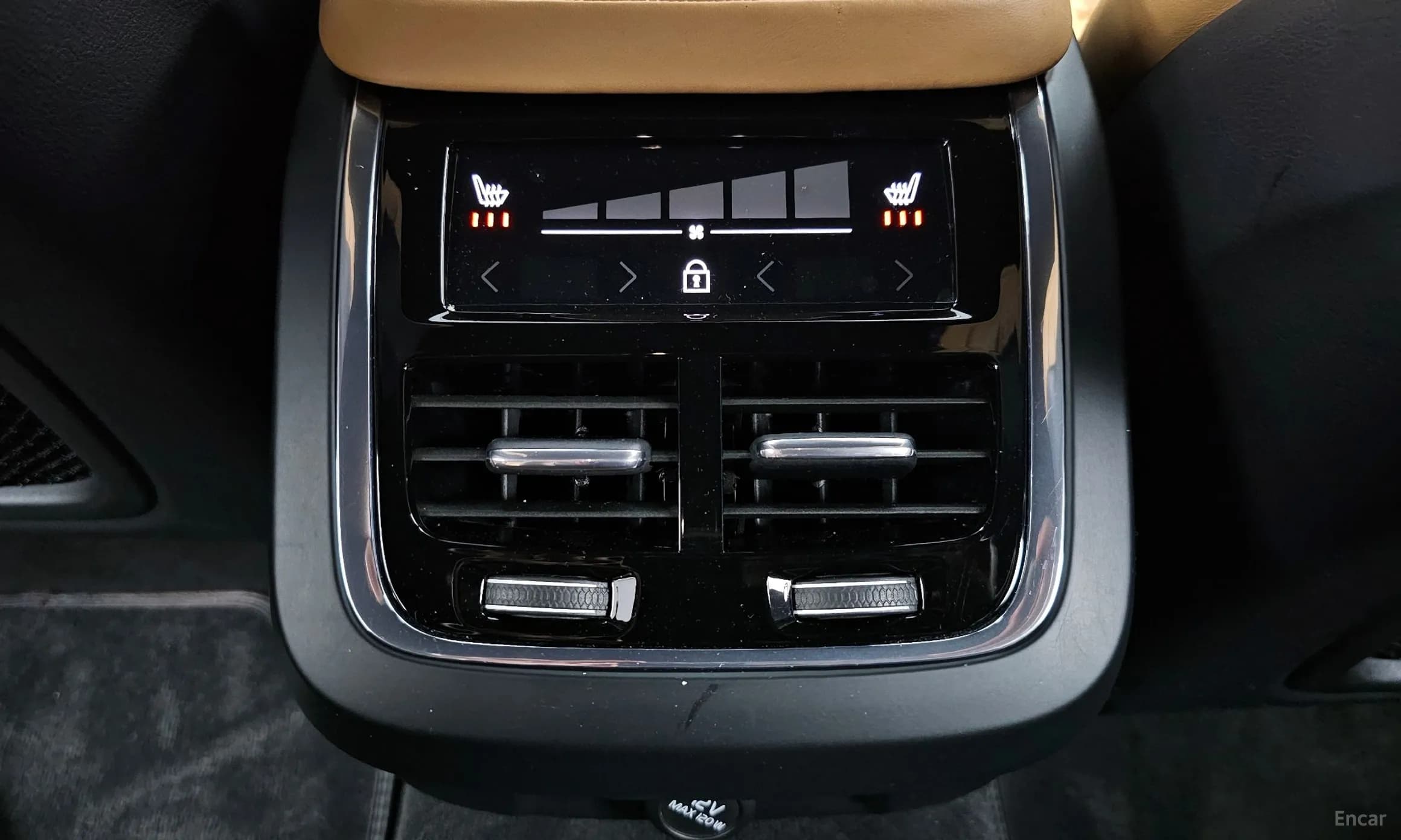 S90